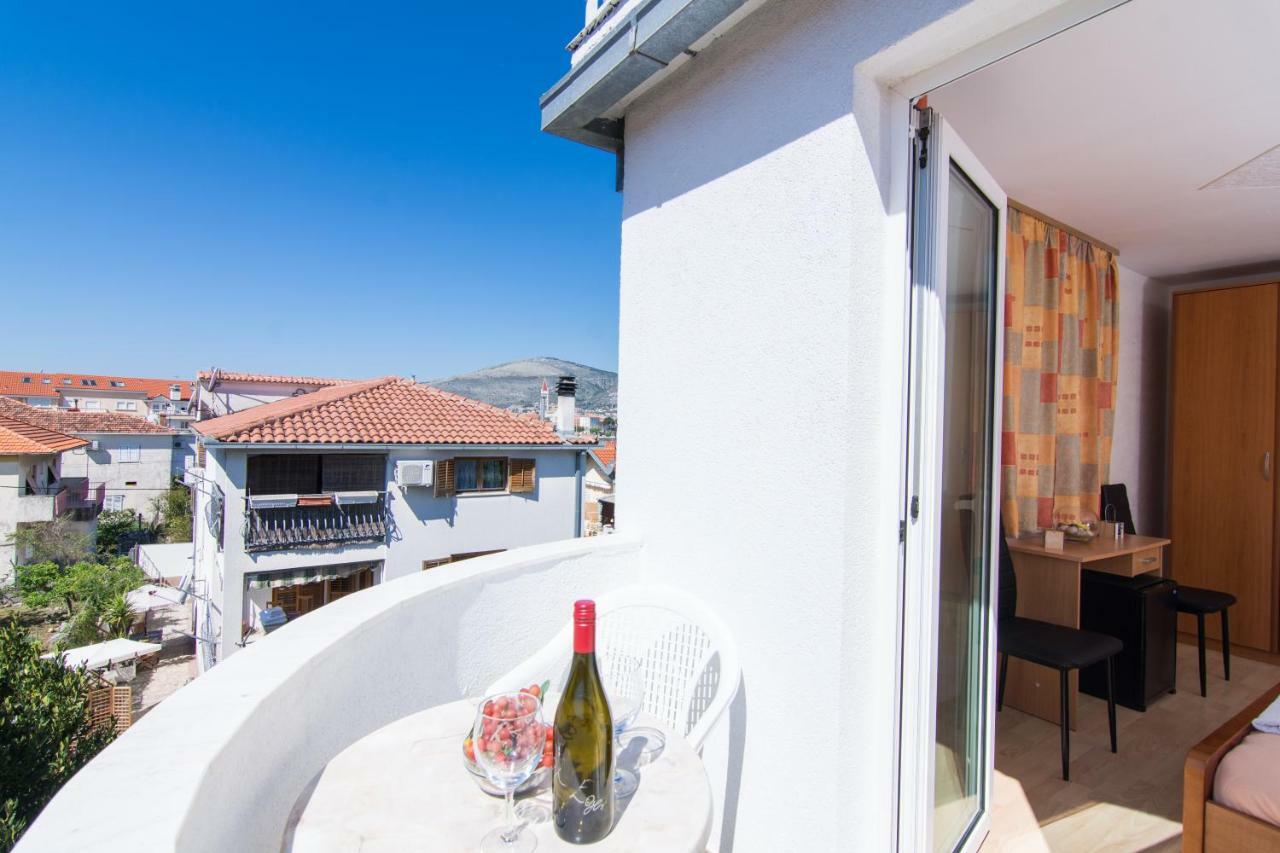 Villa Jadran Trogir Exterior photo